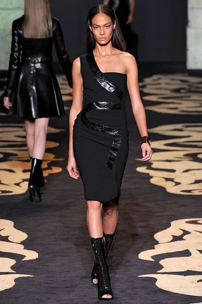 Look 29
